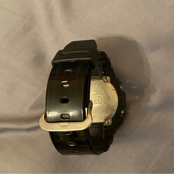 Men’s GShock Watch Vintage - Picture 3 of 3